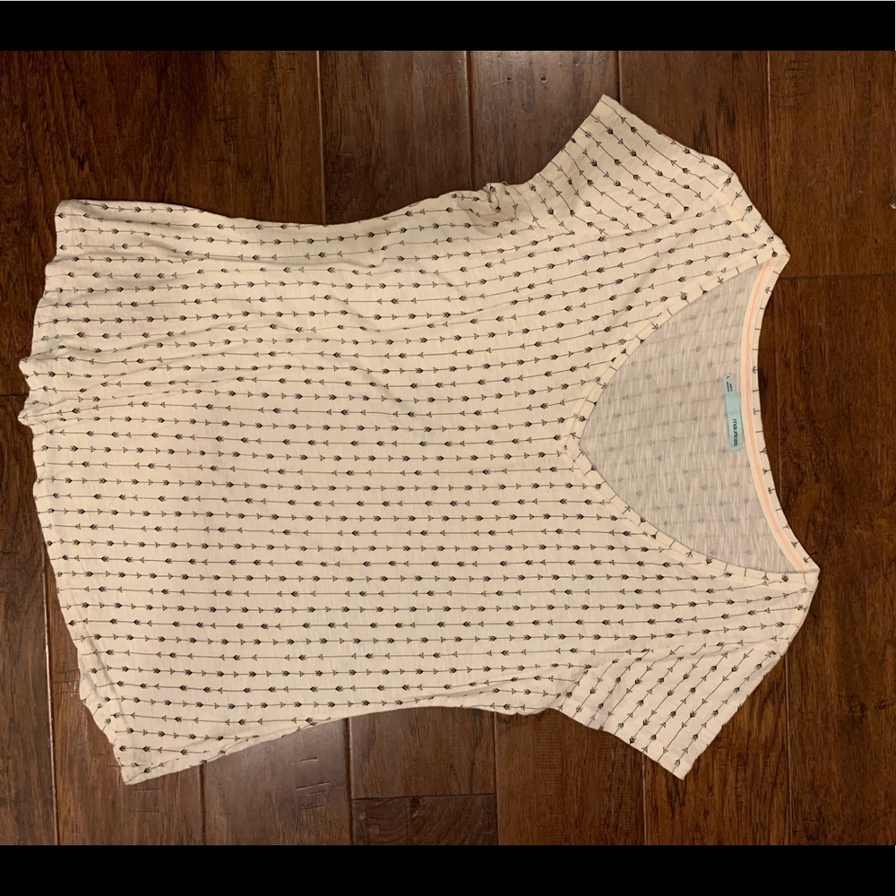 Maurices top